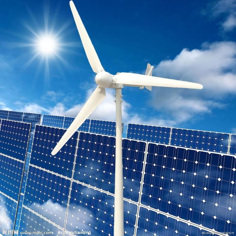 Dachspitze 3 Phasen-horizontales Achsen-Windkraftanlage-Generator-Solarhybridsystem 2KW